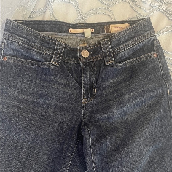 Classic Dark Blue Women's Jeans Levi’s size 2 - Picture 2 of 4
